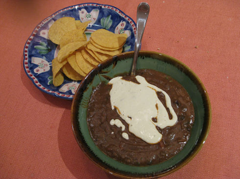 Read more about the article Lime Theme Continues: Black Bean Soup w/ Jalapeño Lime Creme