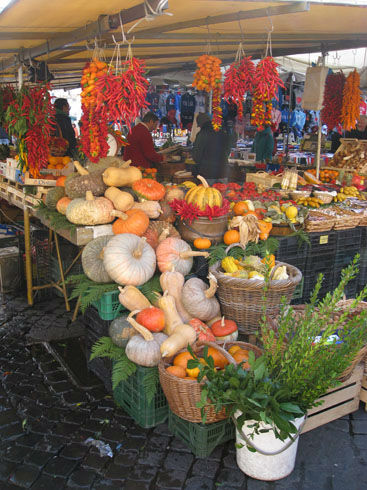 You are currently viewing Thanksgiving in Rome – a Farmers’ Market Oasis