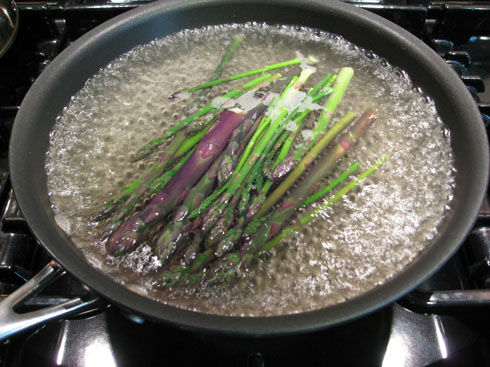 simmeringasparagus