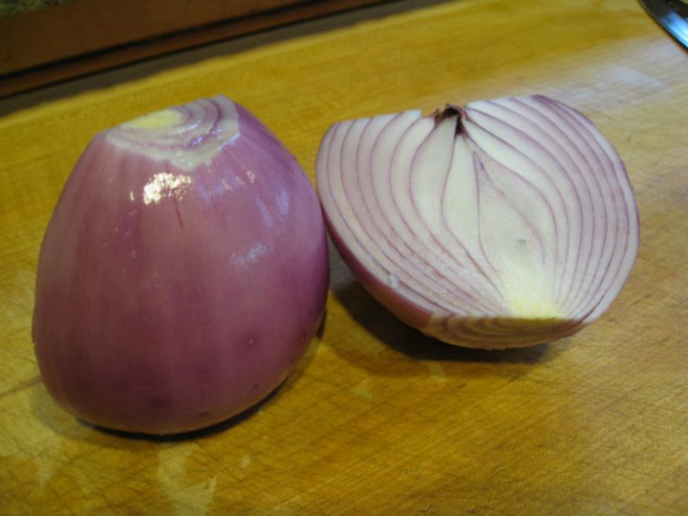 Ask Gardenerd How to Harvest and Store Red Onions Gardenerd