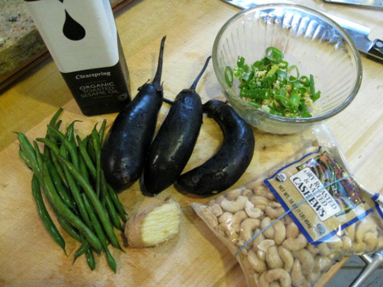 Recipe Eggplant Stirfry with Green Beans and Cashews Gardenerd