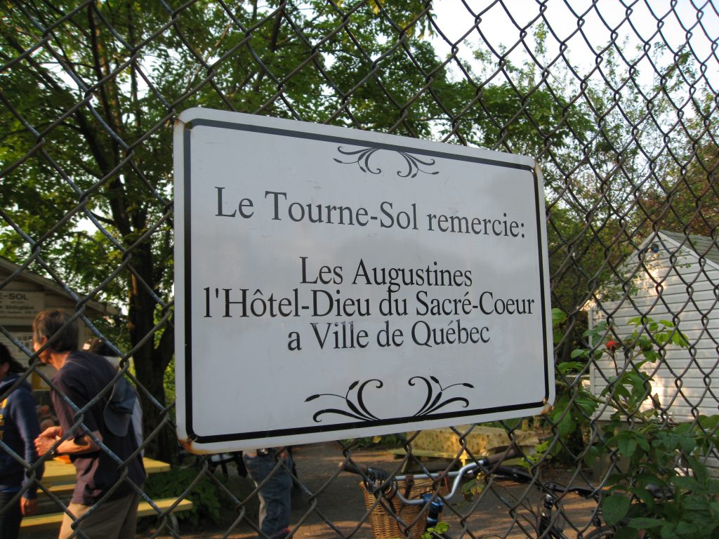 Le Tourne-Sol community garden