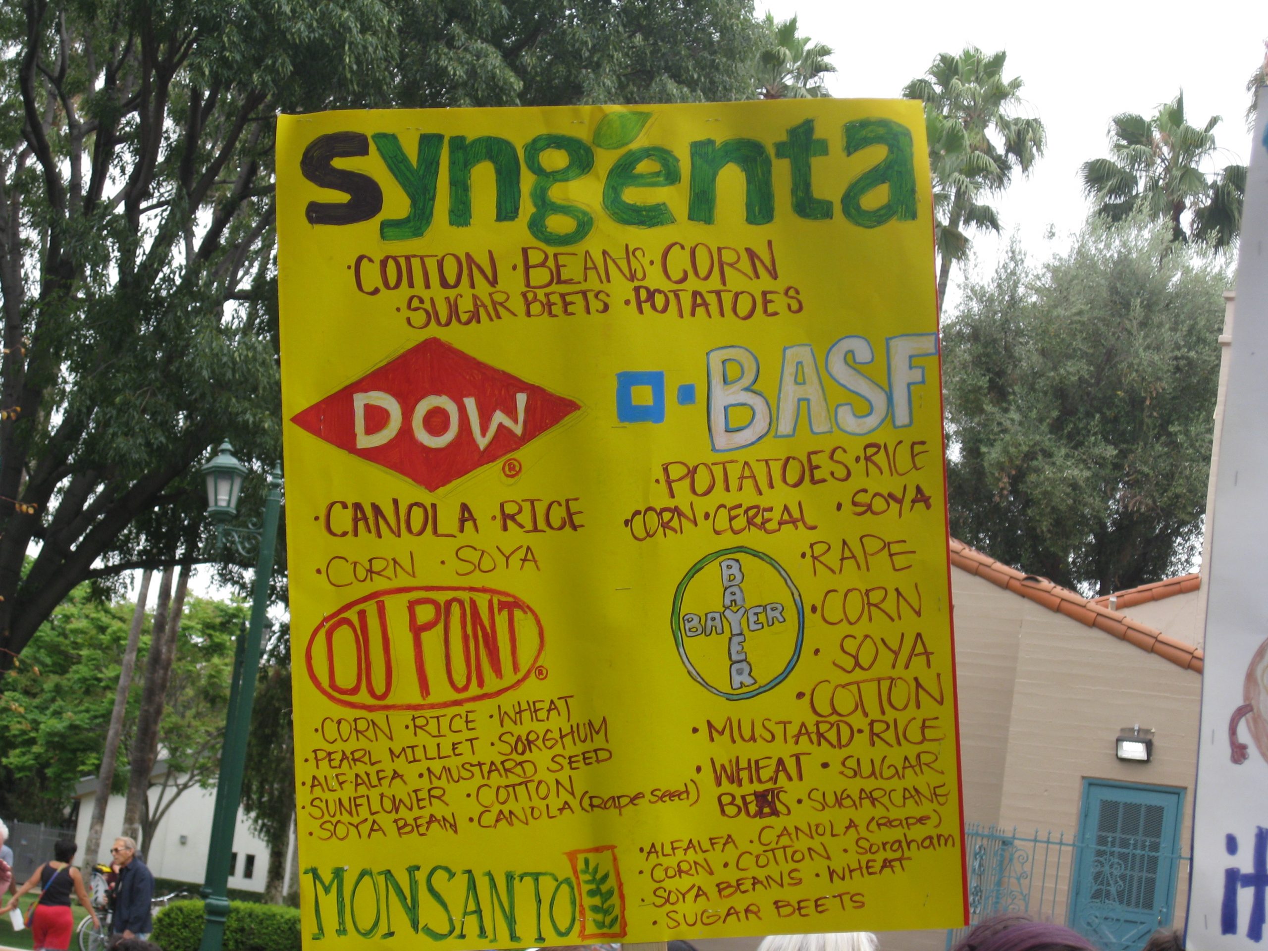 Read more about the article Wordless Wednesday: Signs from March Against Monsanto