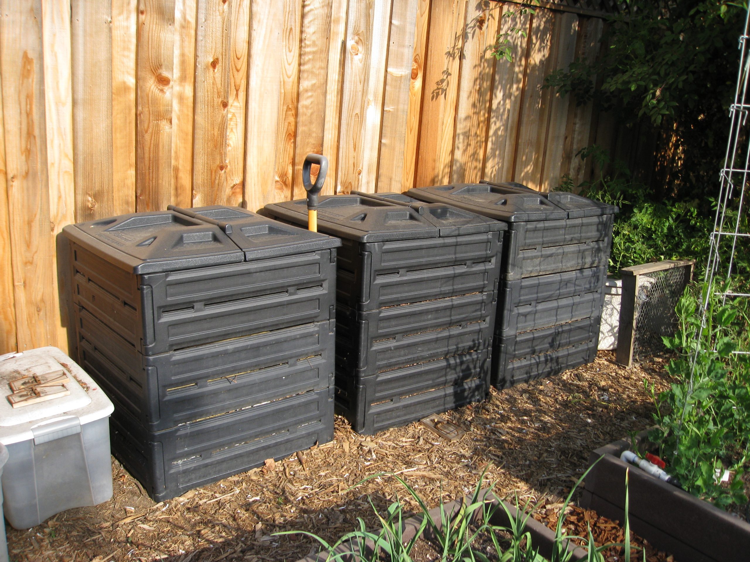 You are currently viewing YouTube Live: Best Compost Bin Setup