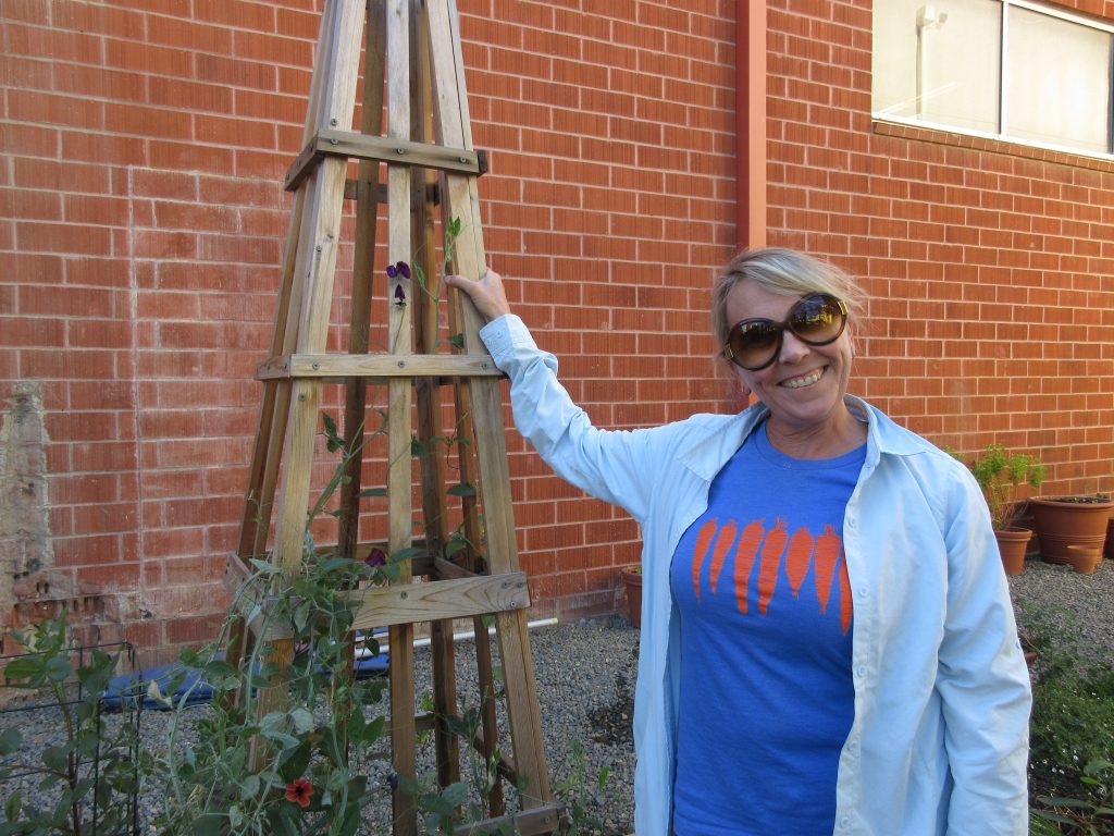 Robin Jones HoneyGirlGrows