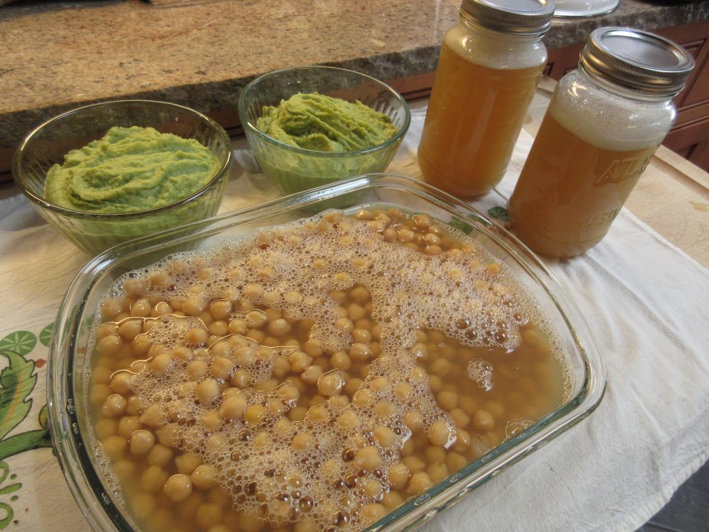 Aquafaba liquid in chickpeas