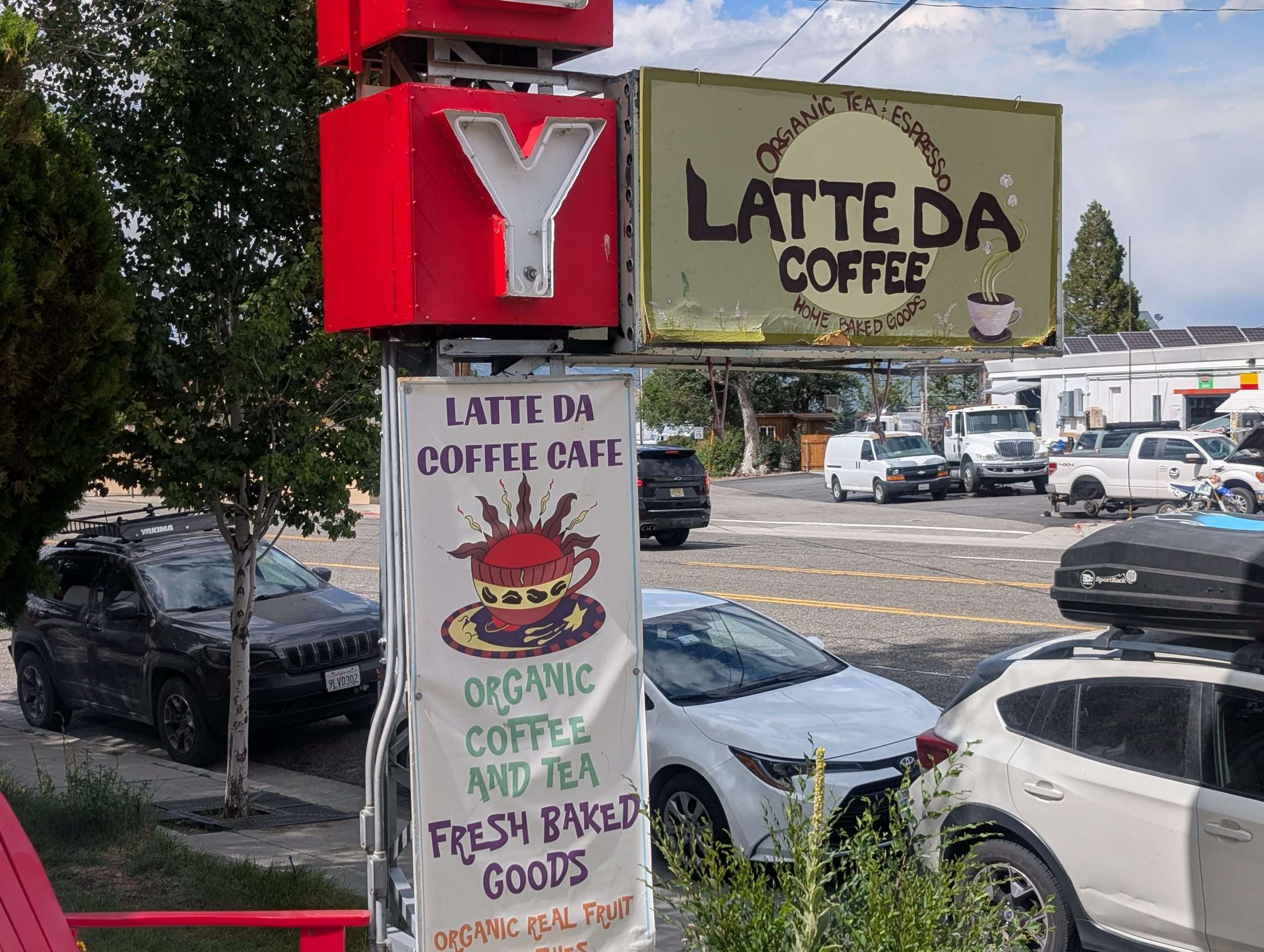 You are currently viewing Field Trip: Latte Da Coffee Cafe